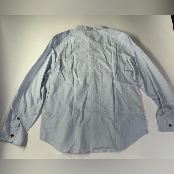 Old Navy Men Classic Fit Everyday Button Down Shirt - Picture 10 of 13